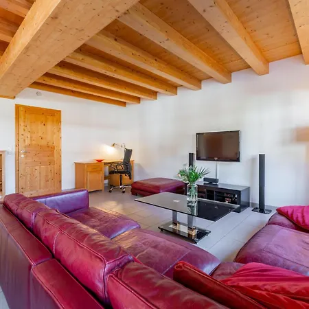 Maxima - In - Out Chalet *