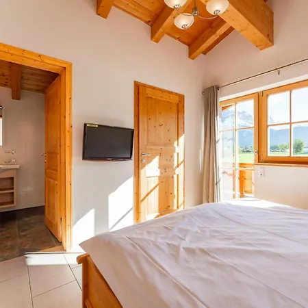 Chalet Maxima - In - Out *
